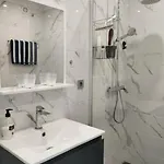 Holidays In Blue Apartment *